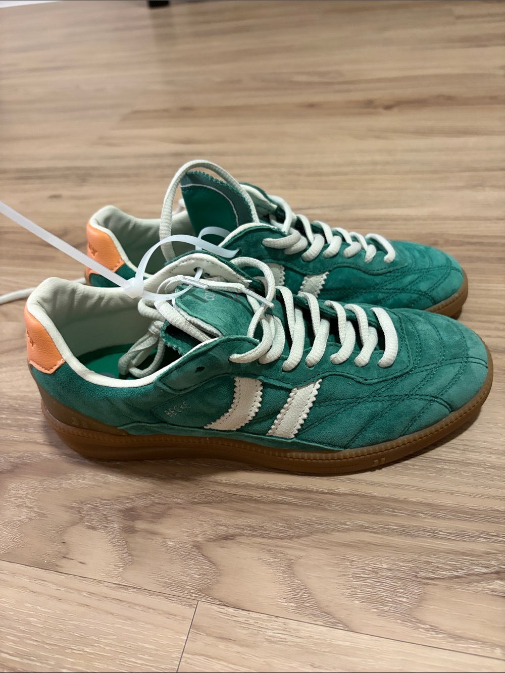 Coolway BecksX sneakers nwot size 7
